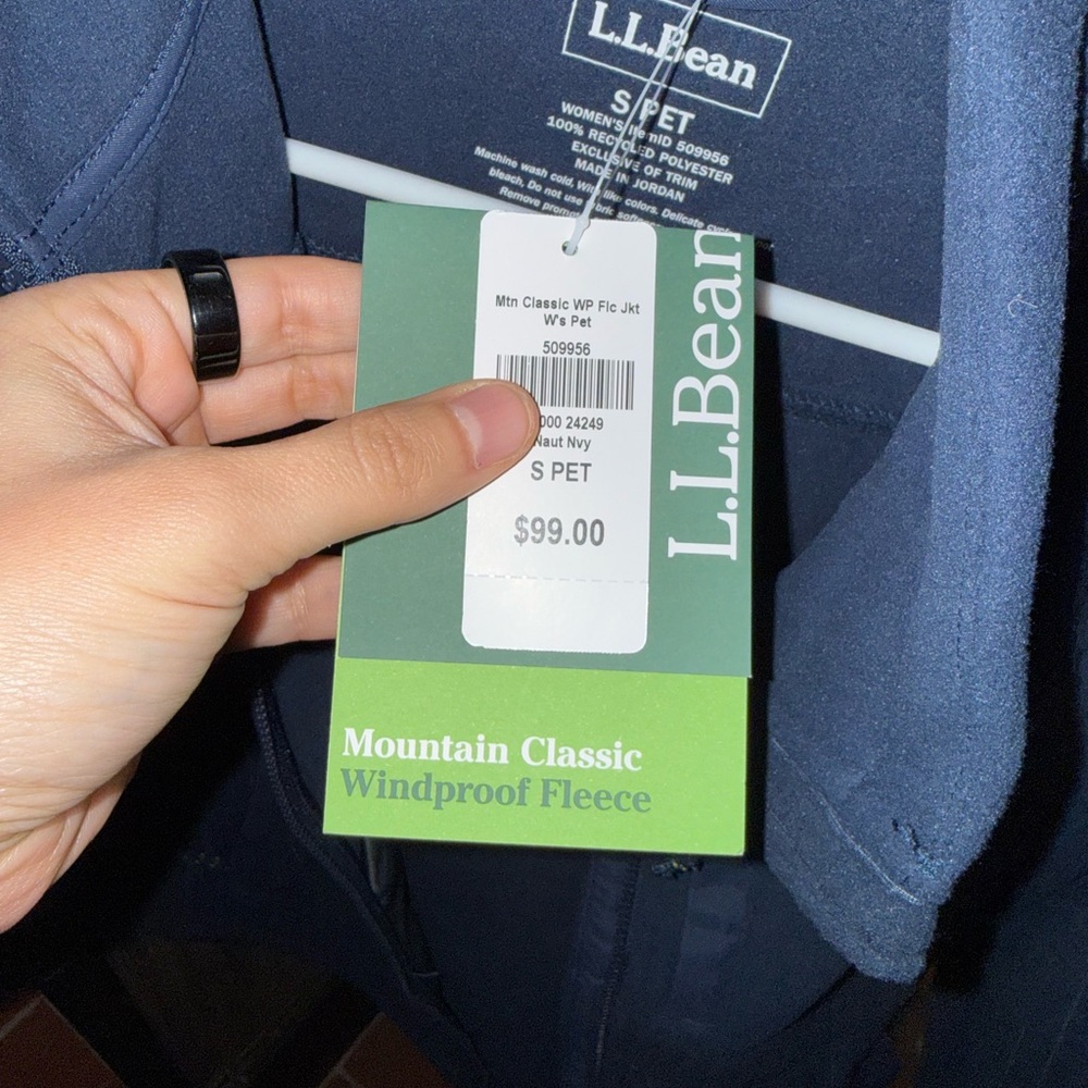 L.L. Bean Mountain Classic Windproof Fleece in Navy - Picture 2 of 3